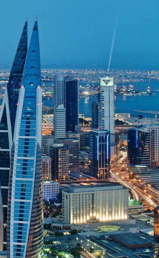 The Domain Bahrain Hotel And Spa - Adults Friendly 16 Years Plus Manama Eksteriør billede Manama skyline